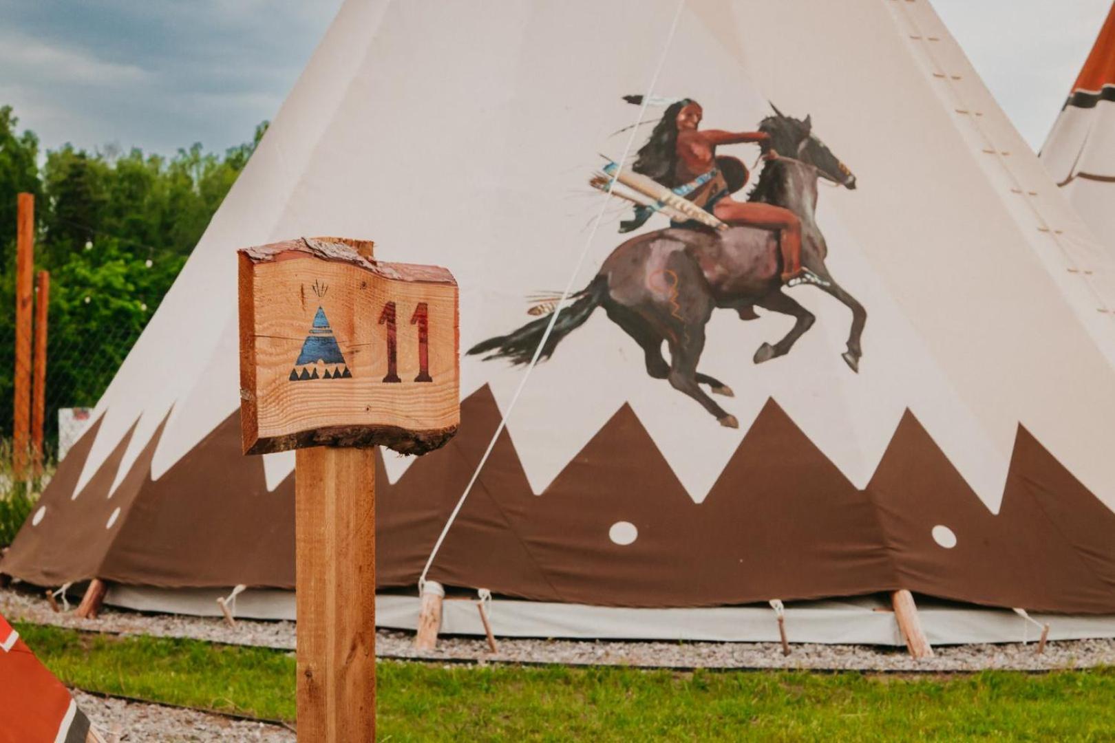 Indiana Camp - 150 M Od Suntago Park Hotell Grabce-Towarzystwo Exteriör bild