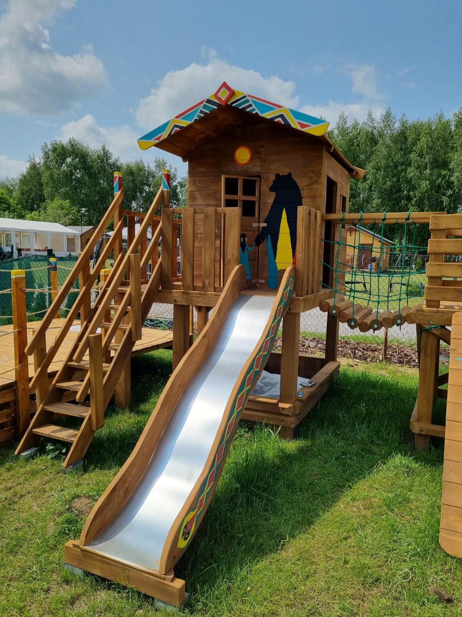 Indiana Camp - 150 M Od Suntago Park Hotell Grabce-Towarzystwo Exteriör bild